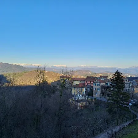 Semesterbostad Foryou Casa Storica Nel Parco Cinque Terre Riccò del Golfo di Spezia