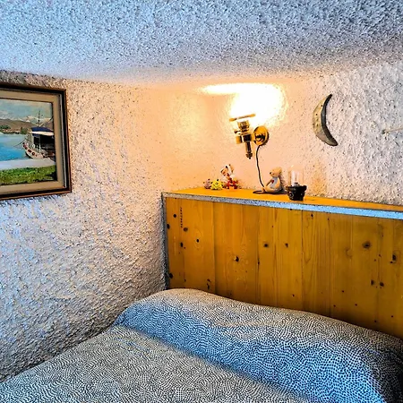 Foryou Casa Storica A 10' Dal Treno E 15' Dai Traghetti Holiday home Ricco del Golfo di Spezia